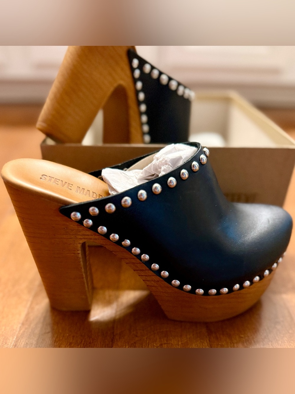 Steve Madden Clogs